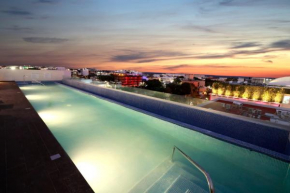 Holiday Inn Express & Suites - Playa del Carmen, an IHG Hotel